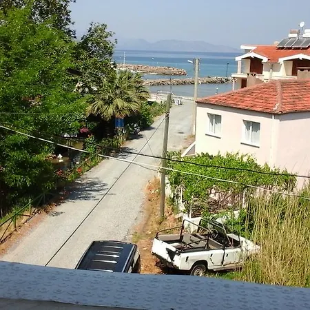 Samos Апарт-отель *