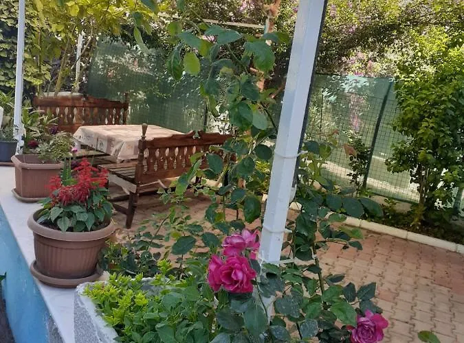 Hotel apartamentowy Samos