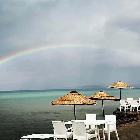 Samos Apart Aparthotel *