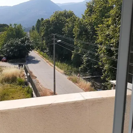 Samos Apart شقة فندقية *