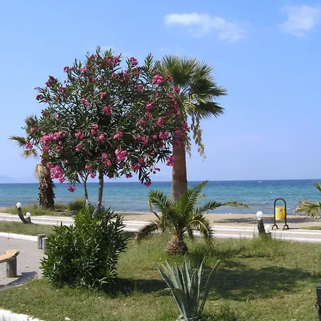 Aparthotel Samos Apart