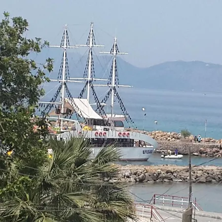 Samos Apart * Guzelcamli